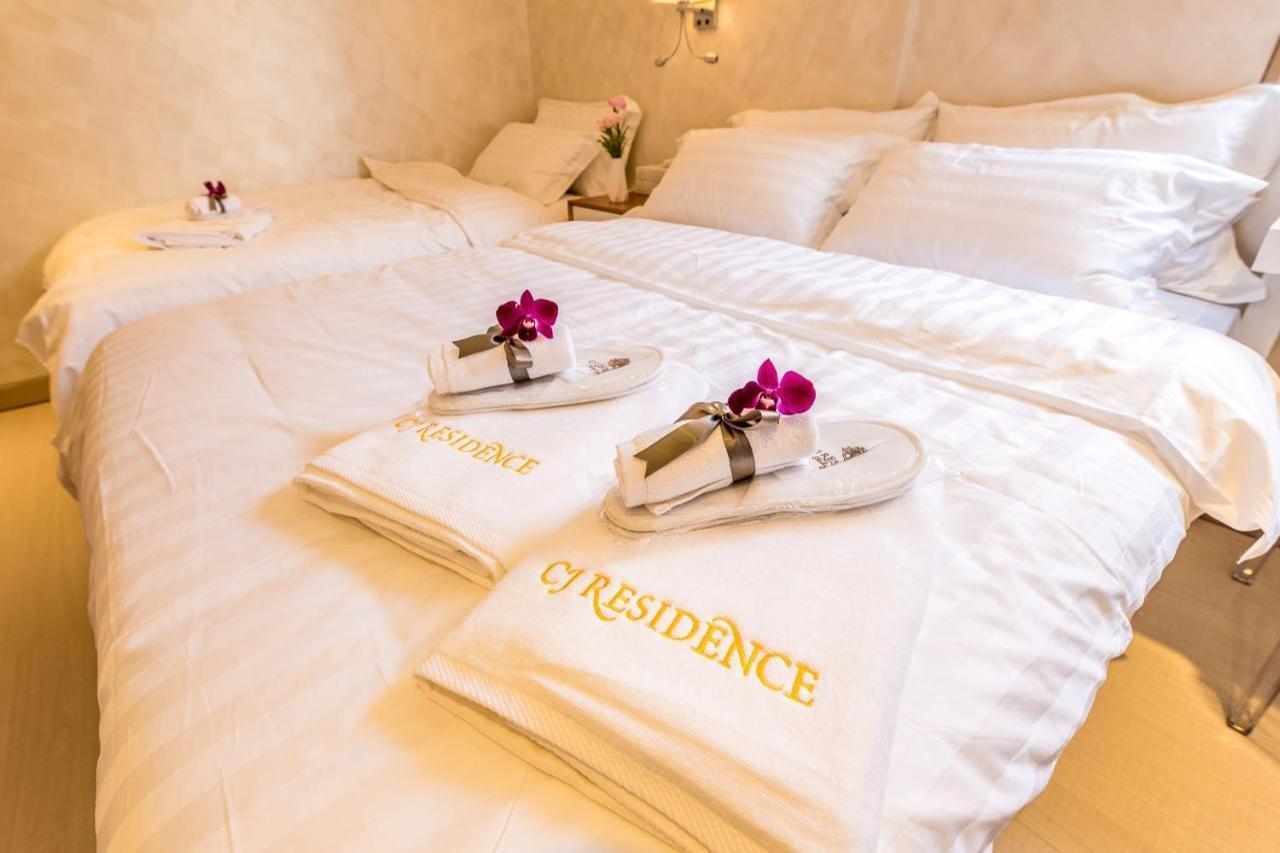 Cj Residence - Opposite Public Bank Centre Point 코타키나발루 외부 사진